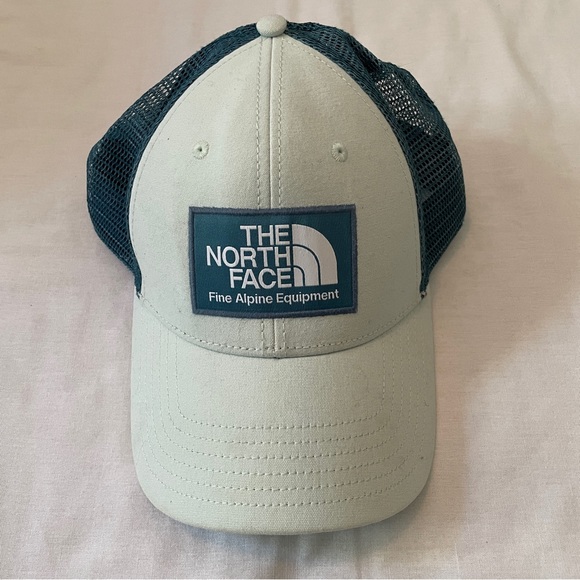 The North Face Accessories - The North Face OS Blue Trucker Mesh Snap Back Hat Cap ~ Fine Alpine Equipment